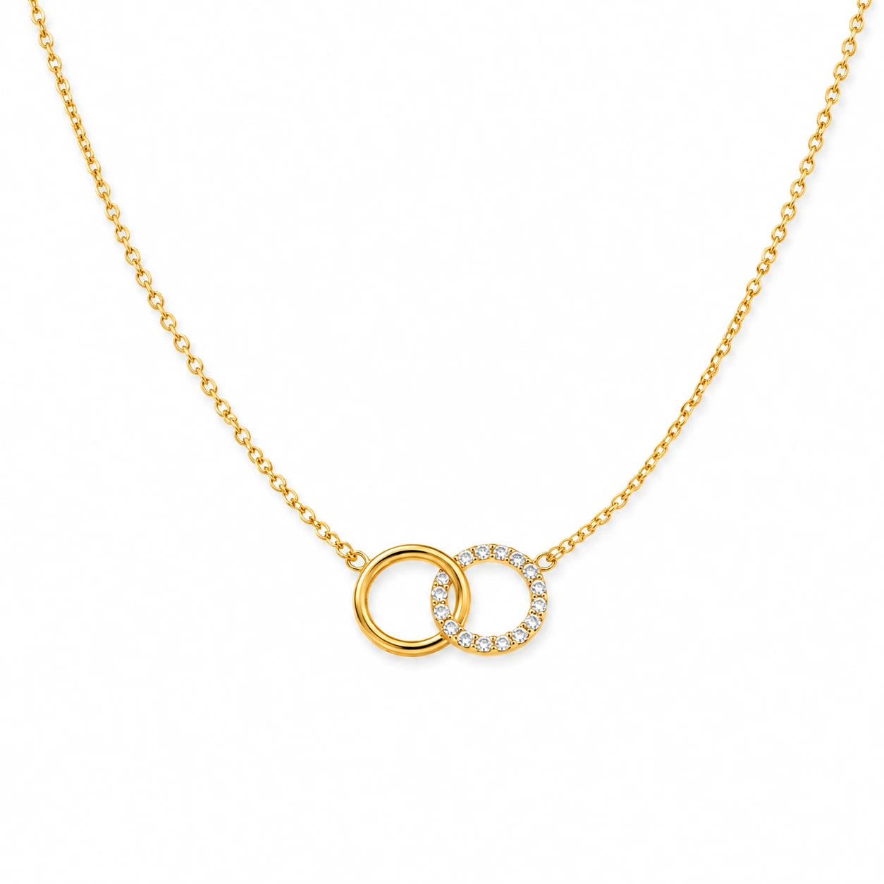Selene Interlock Necklace – 18K Gold Plated