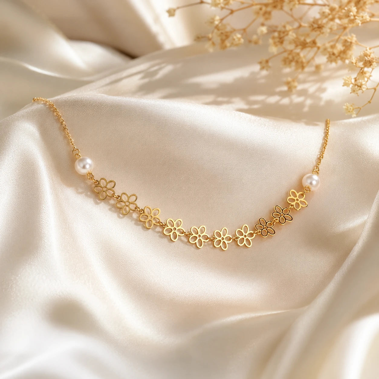 Floral Daisy Necklace – 18K Gold Plated
