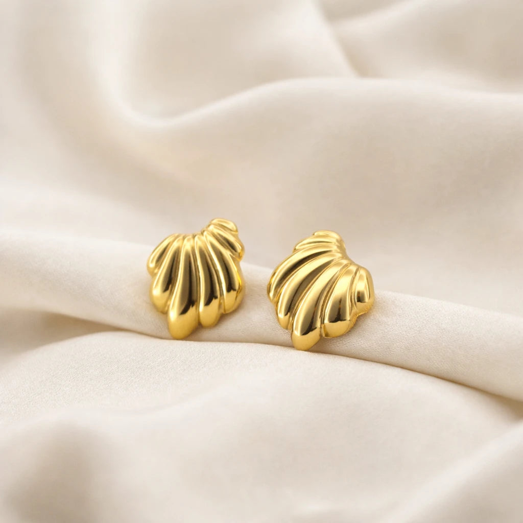 Mira – 18K Gold Plated Sculpted Stud Earrings