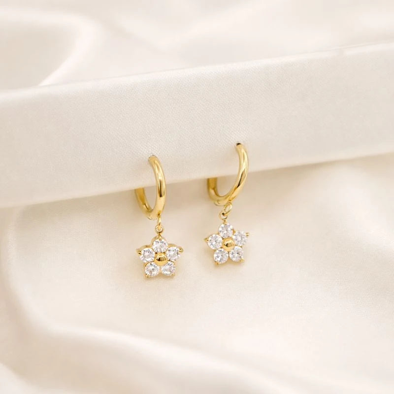 Luna - 18K Gold Plated Zirconia Flower Huggies
