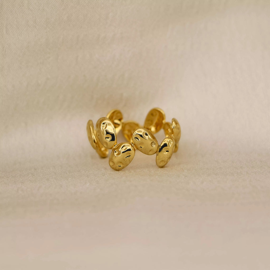 Liora Sculpted Band – 18K Gold Plated