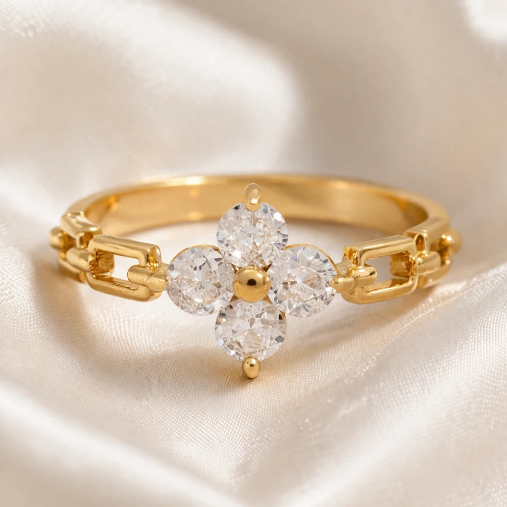 Elira – 18K Gold Plated Floral Ring