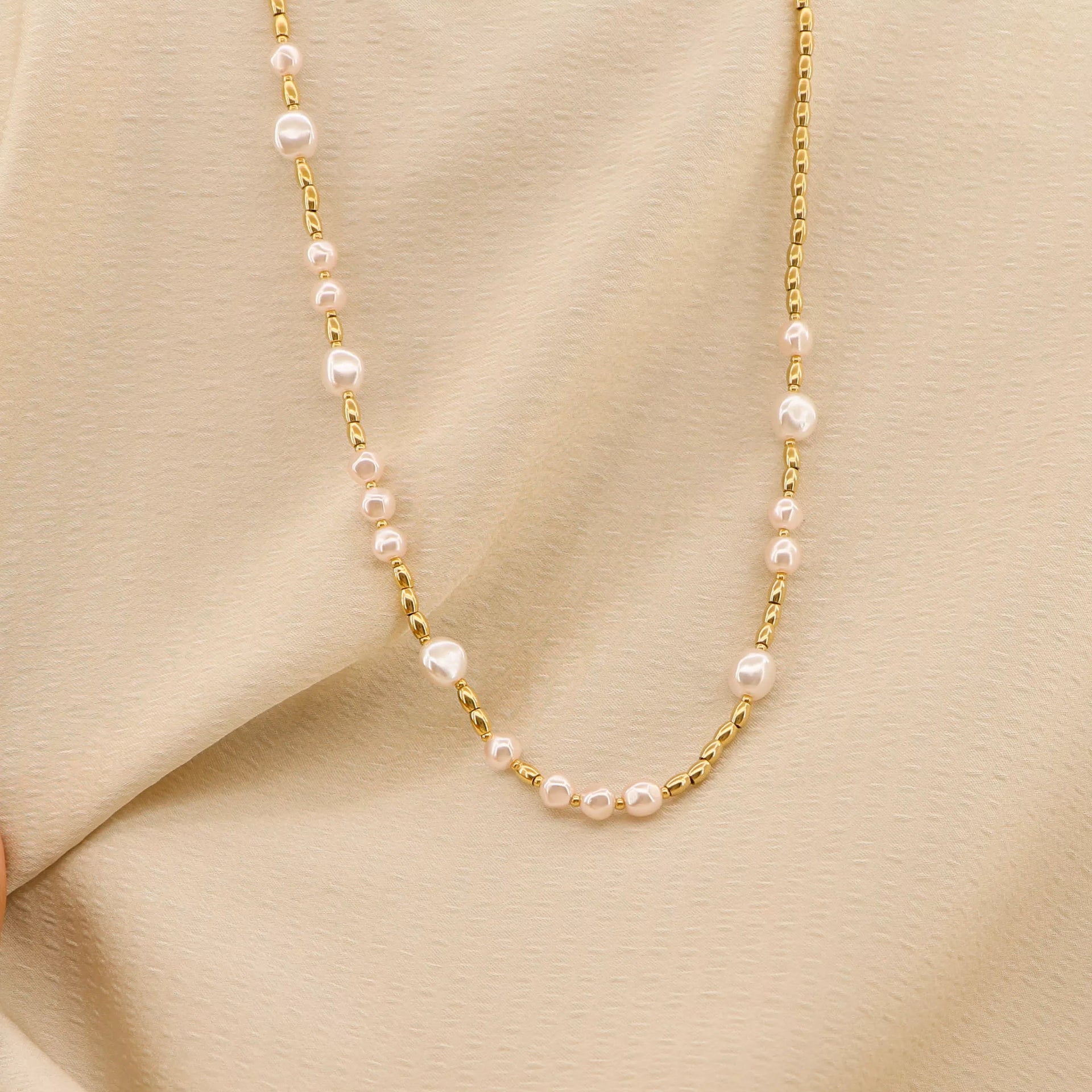 Aira – 18K Gold Plated Pearl Bead Necklace