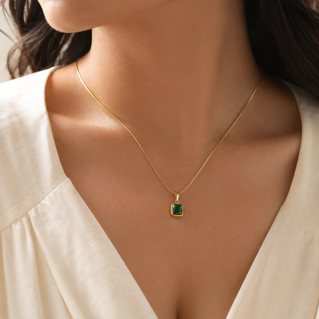 Evara Emerald Pendant Necklace – 18K Gold Plated