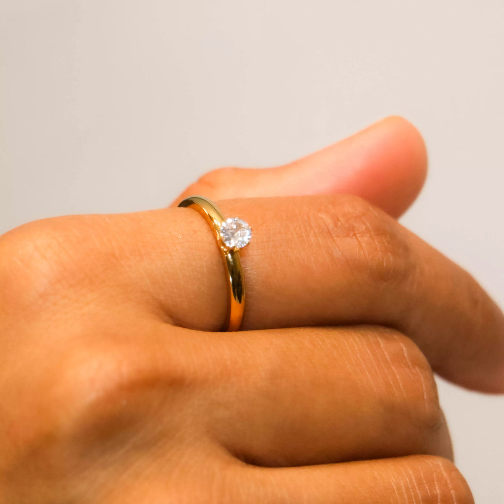 Lumi Solitaire Ring – 18K Gold Plated