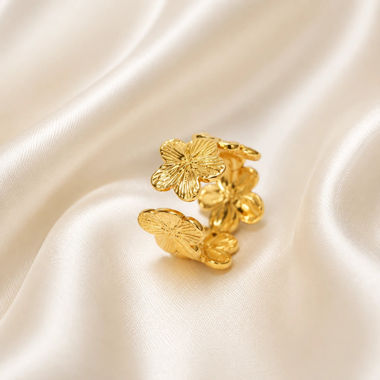 Fiora Bloom Adjustable Ring – 18K Gold Plated