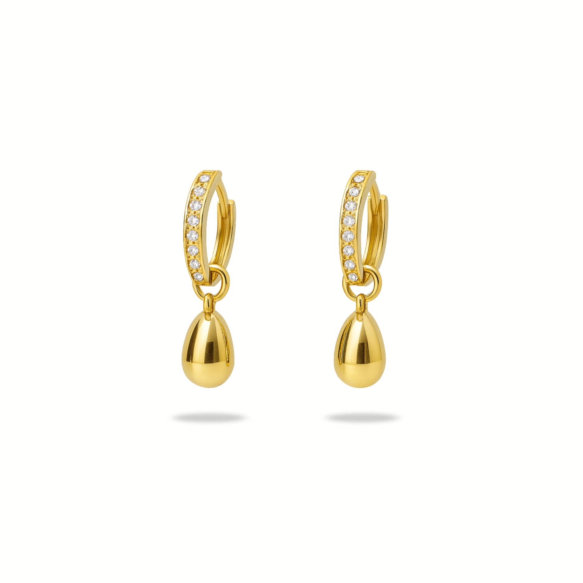 Dara – 18K Gold Plated Teardrop Huggies
