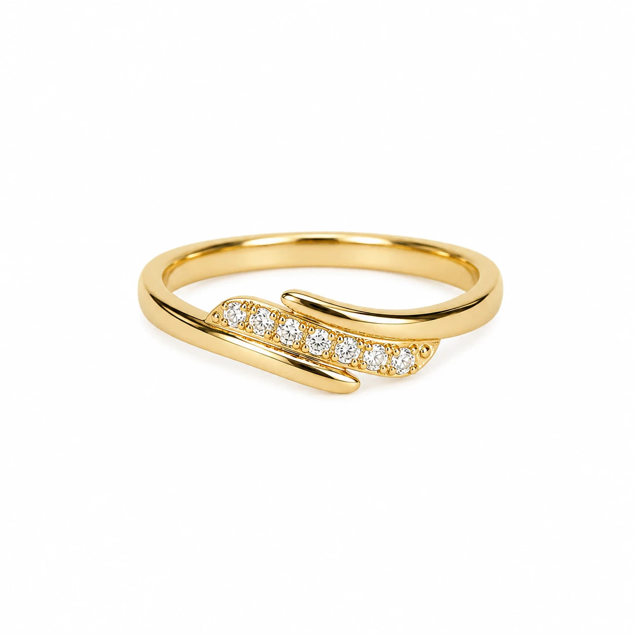 Liora Twist Ring – 18K Gold Plated