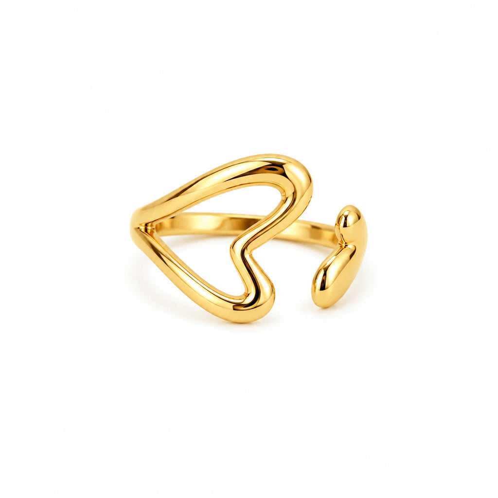Amora Adjustable Heart Ring – 18K Gold Plated